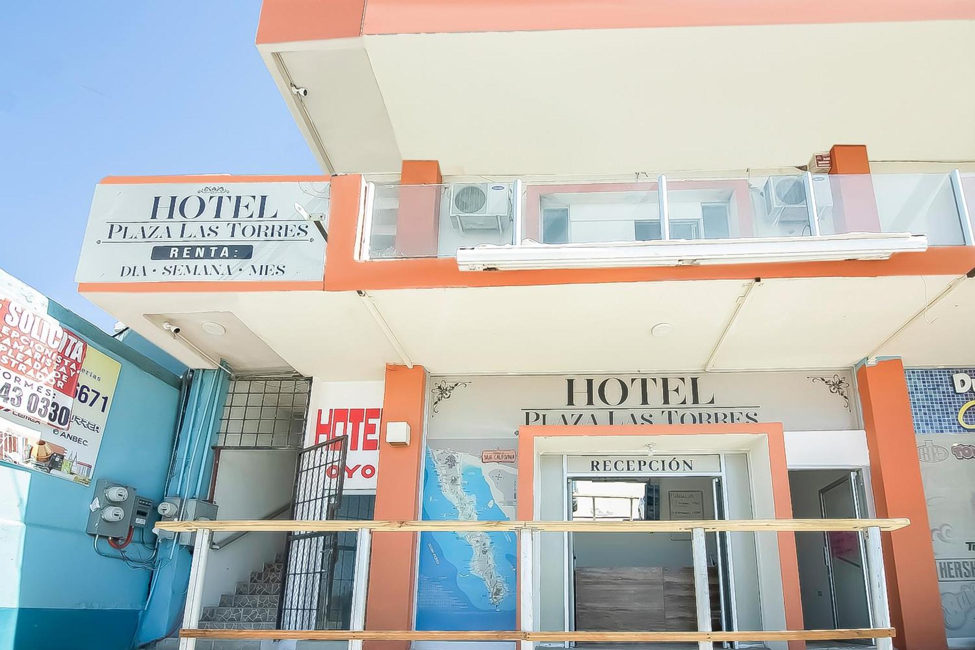 Oyo Hotel Plaza Las Torres, Кабо-Сан-Лукас Екстер'єр фото